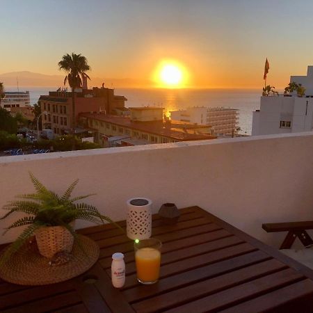 El Cortijuelo. Magnificent Triplex Terraced House With Rooftop Of 18M2, Overlooking The Sea. Parking Torremolinos Exterior foto