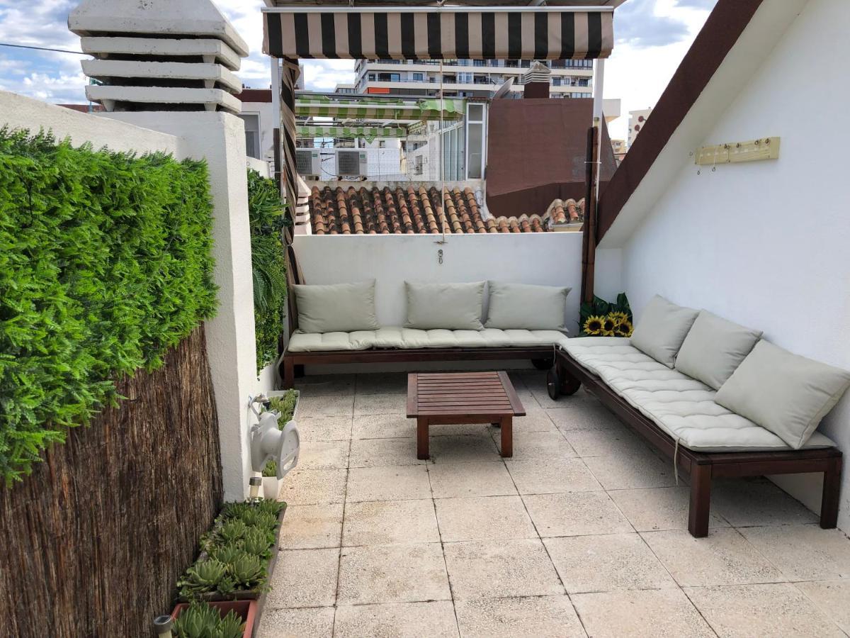 El Cortijuelo. Magnificent Triplex Terraced House With Rooftop Of 18M2, Overlooking The Sea. Parking Torremolinos Exterior foto