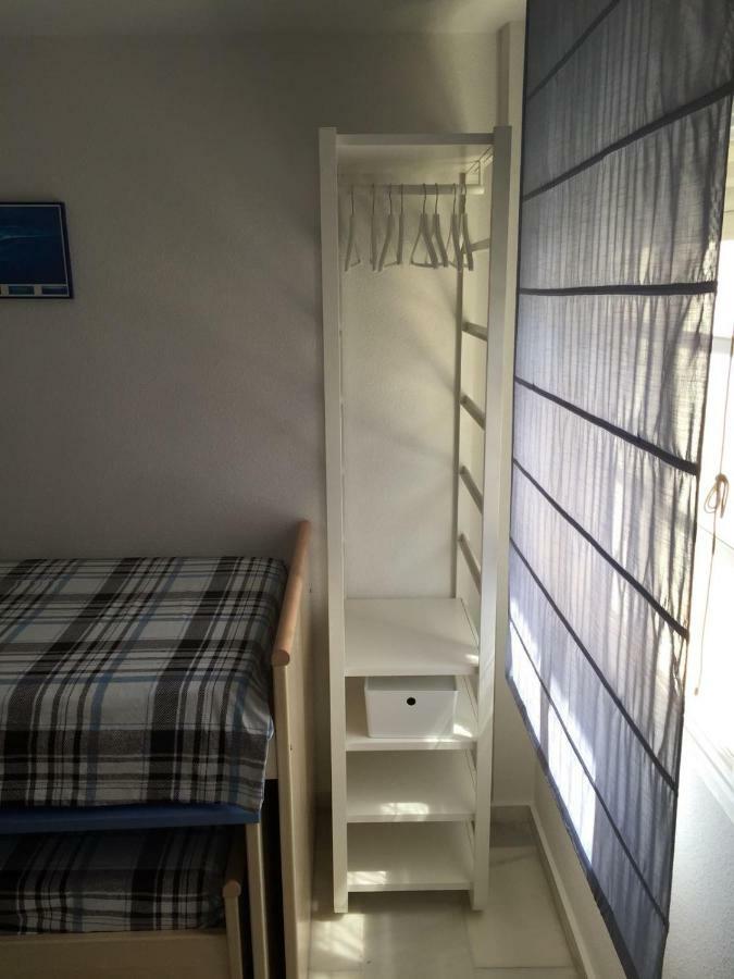 El Cortijuelo. Magnificent Triplex Terraced House With Rooftop Of 18M2, Overlooking The Sea. Parking Torremolinos Exterior foto