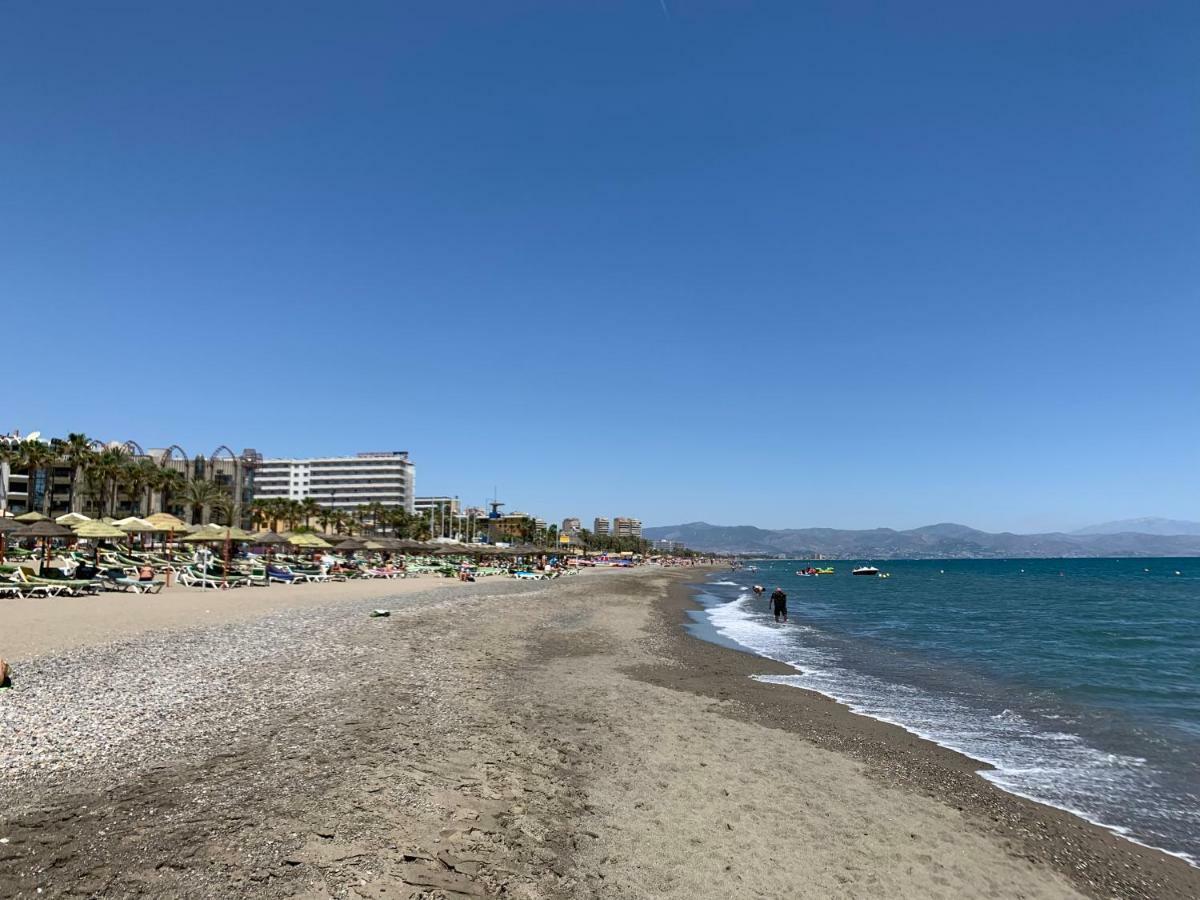 El Cortijuelo. Magnificent Triplex Terraced House With Rooftop Of 18M2, Overlooking The Sea. Parking Torremolinos Exterior foto